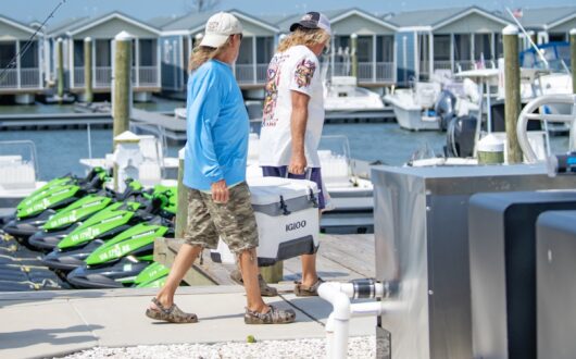 blue fin-chincoteague-people-02