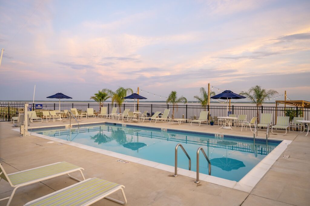 waterfront pool at Blufin